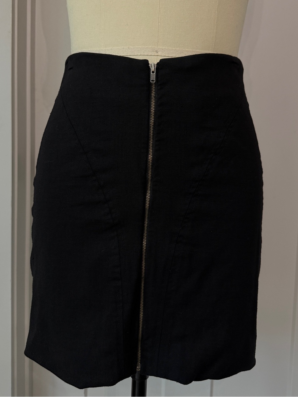 Helmut Lang Black Zip-Front Women’s Skirt
